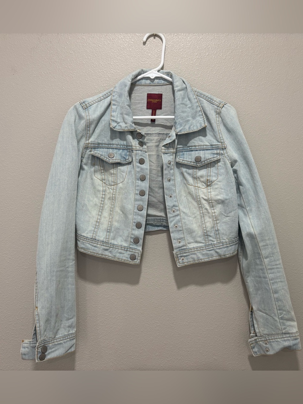 Highway Jeans Light Wash Denim Crop Jacket - Women size medium